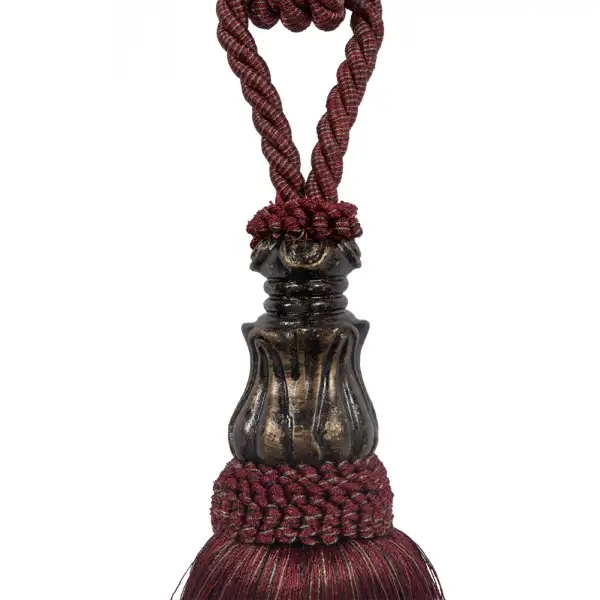 Elegance Burgundy