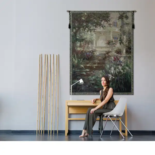 Ivy Column